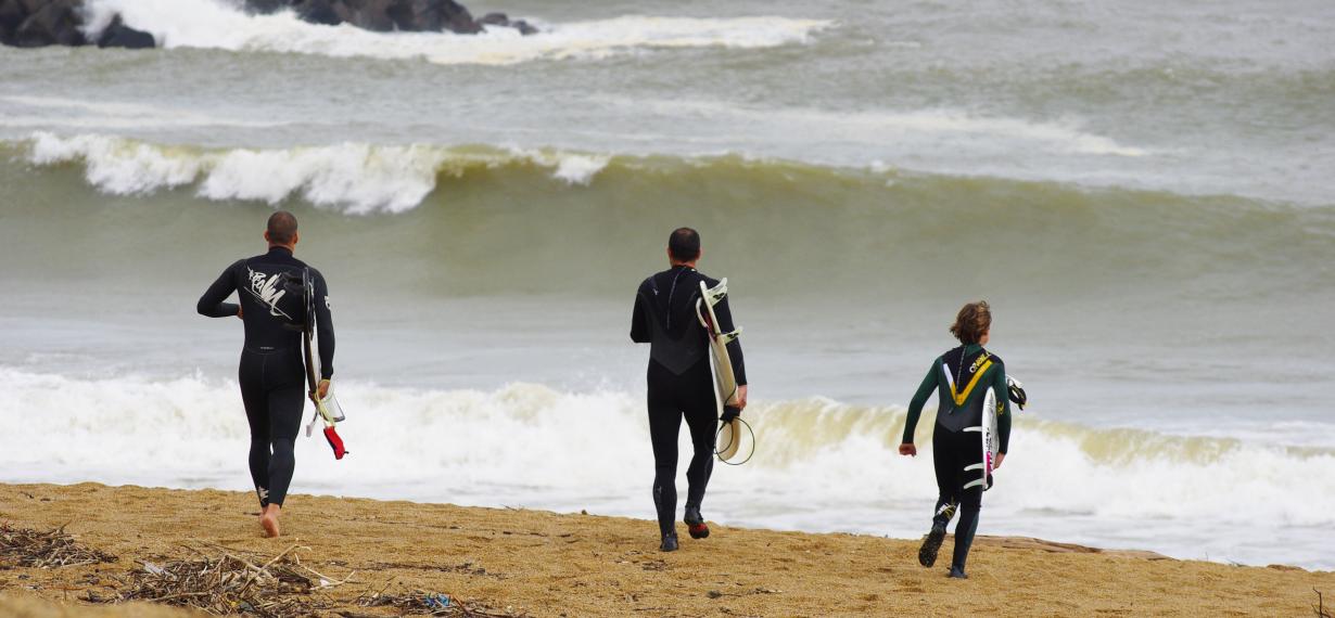 Surf sur le littoral néo aquitain