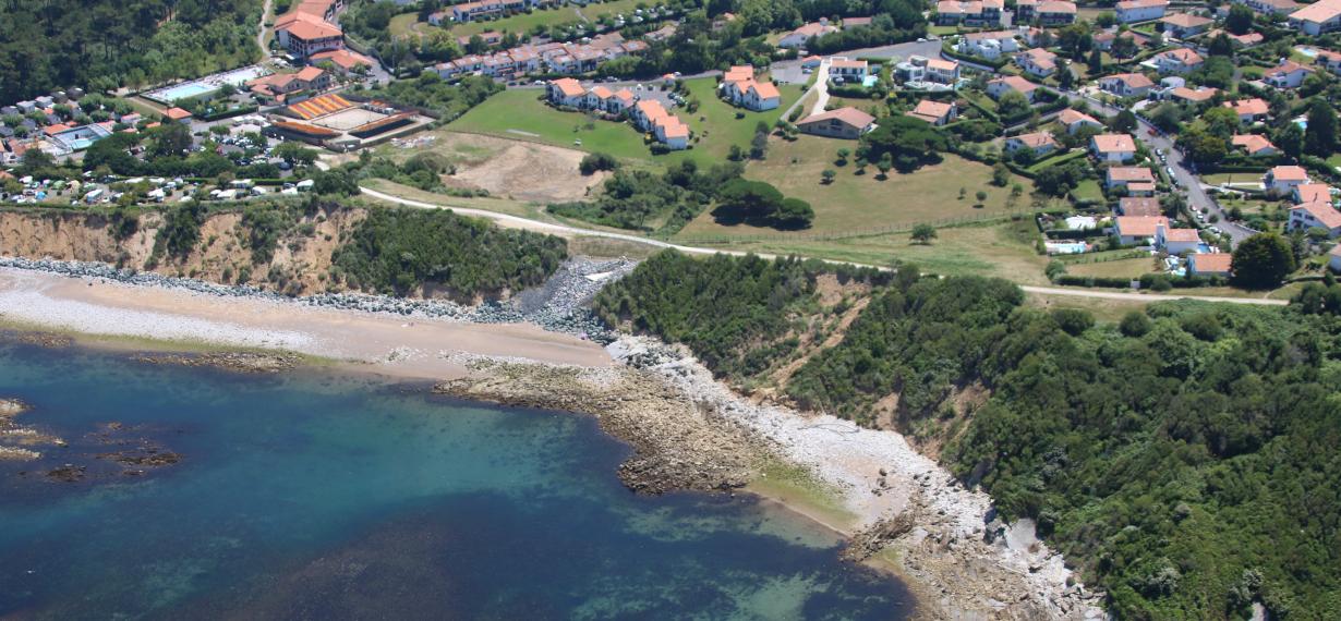 Falaises Saint Jean de Luz